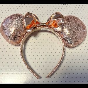 Rose Gold Sequin Minnie/Mickey Ears Headband | Walt Disney World / Disneyland